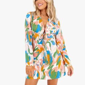 Kittenish Stand Out Printed Long Sleeve Dres